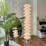 lampe sol moderne blanc base métallique éclairage puissant led directionnelle