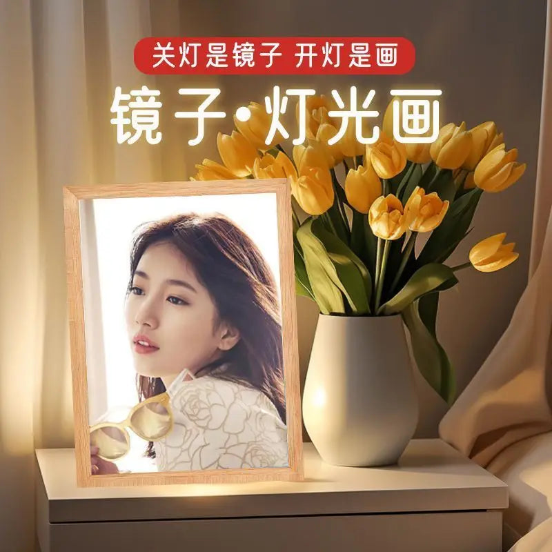 cadre photo miroir éclairage intégré bois clair moderne minimaliste photos portraits fleurs support