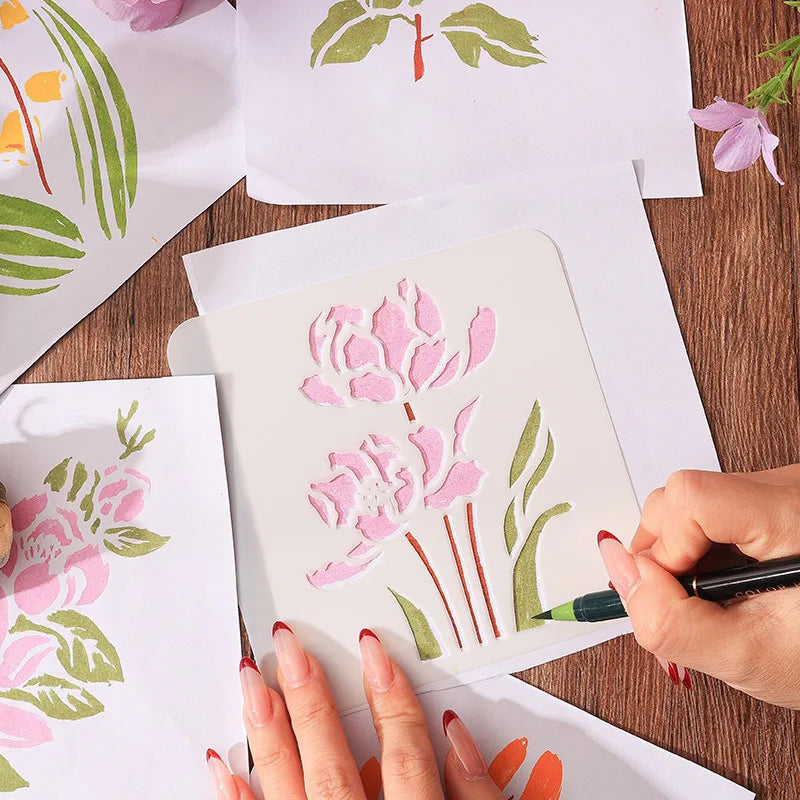 stencils fleurs stylisées tulipes roses blancs artisanal détaillé peinture bricolage scrapbooking