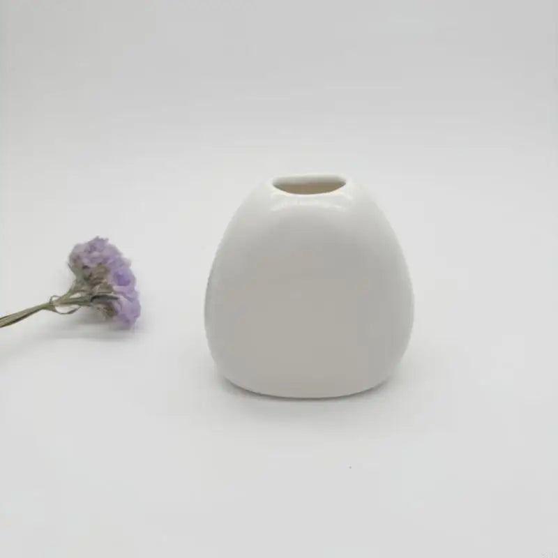 vase decoratif blanc yeux sourire minimaliste kawaii table moderne flowers
