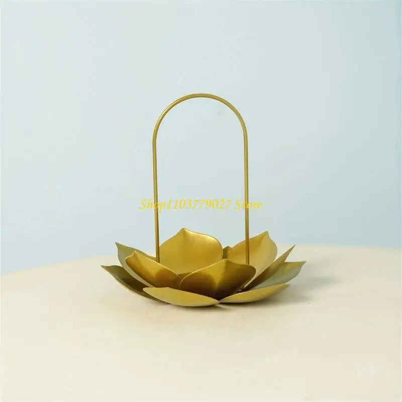 support bougie fleur lotus métal doré feuilles stylisées moderne décoration intérieure raffinée stable robuste