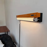 lampe murale industrielle orange métal lisse éclairage quotidien fixée mur vintage interrupteur bouton