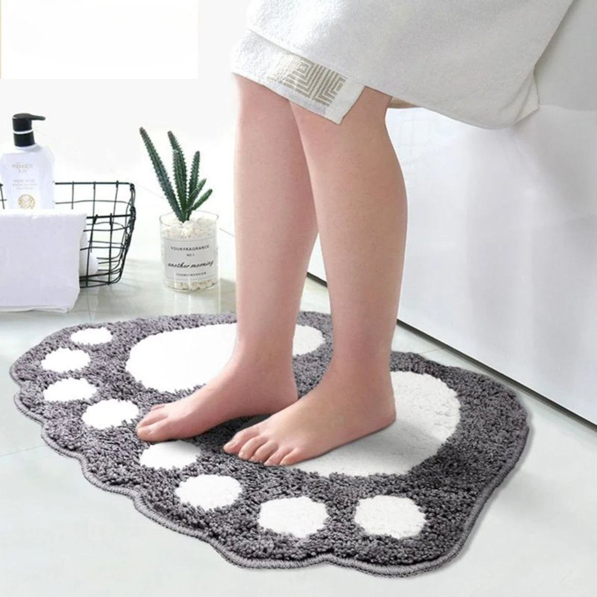 tapis sol antidérapant polypropylène empreintes animaux marron gris bleu vert moderne salon chambre cuisine