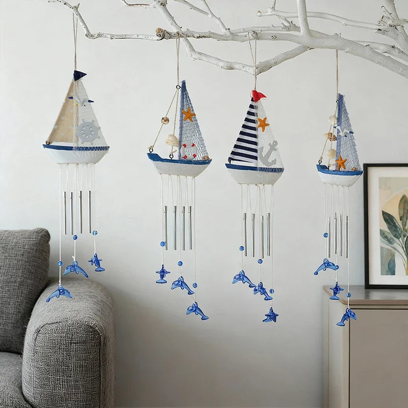 mobiles decoratifs bois motifs marins bleu blanc orange coquillages etoiles mer bouee suspendus