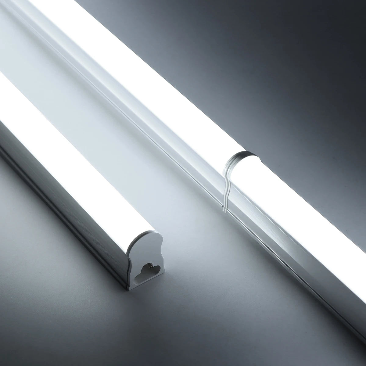 tube led blanc moderne 50cm flux lumineux 2492000 interrupteur alu clips fixations