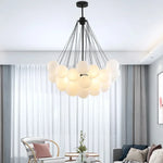 suspension lumineuse moderne boules sphériques blanc chaînes métalliques salon chambre principale étude