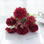 bouquet fleurs artificielles roses classiques intérieur mariage anniversaire décoration vase blanc