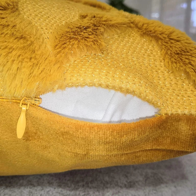coussin décoratif jaune motif géométrique moderne housse canapé salon doux textile polyester