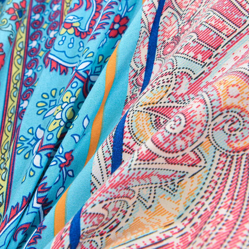 drap lit boho chic imprimé paisley motifs floraux rouge bleu orange jaune blanc double