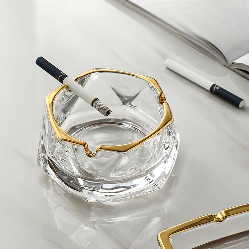 cendrier transparent porcelaine bordure dorée moderne élégant salon