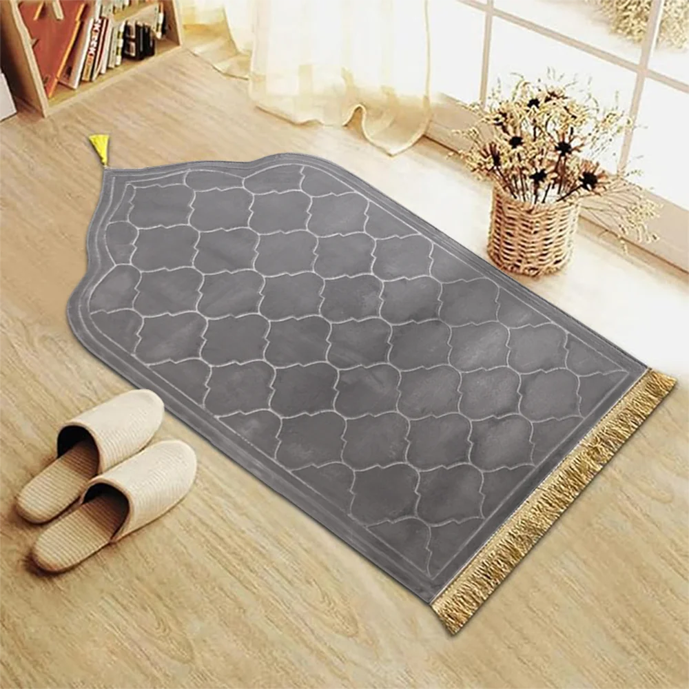 tapis prière polyester antidérapant motif géométrique gris vert noir moderne élégant franges doréesversible main