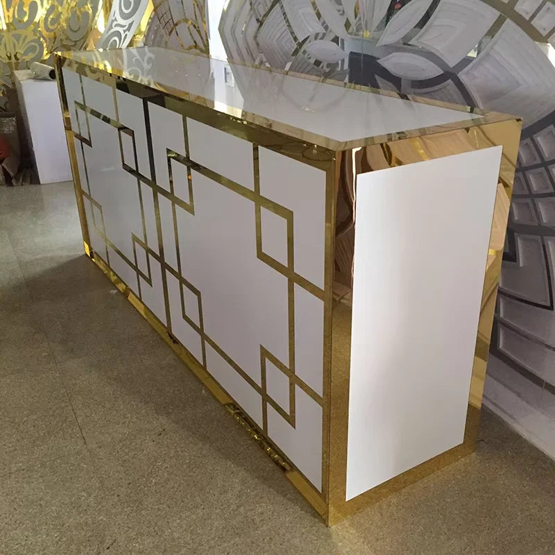 table bar moderne meuble commercial minimaliste doré motifs géométriques surface brillante usage mariage partie