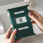 calendrier moderne rétro vert foncé beige clair mat opaque mois jours dates