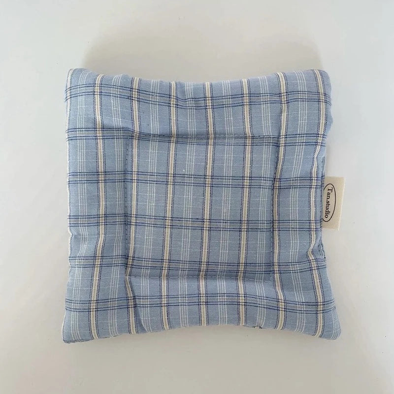 protector cushions pattern checkerboard colors violet rose white blue red green yellow