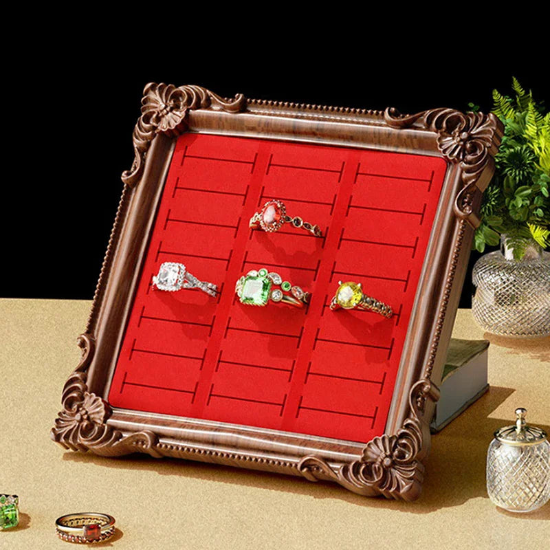 porte bagues velours vert rouge beige classique rangement bijoux exposition coiffeuse vintage