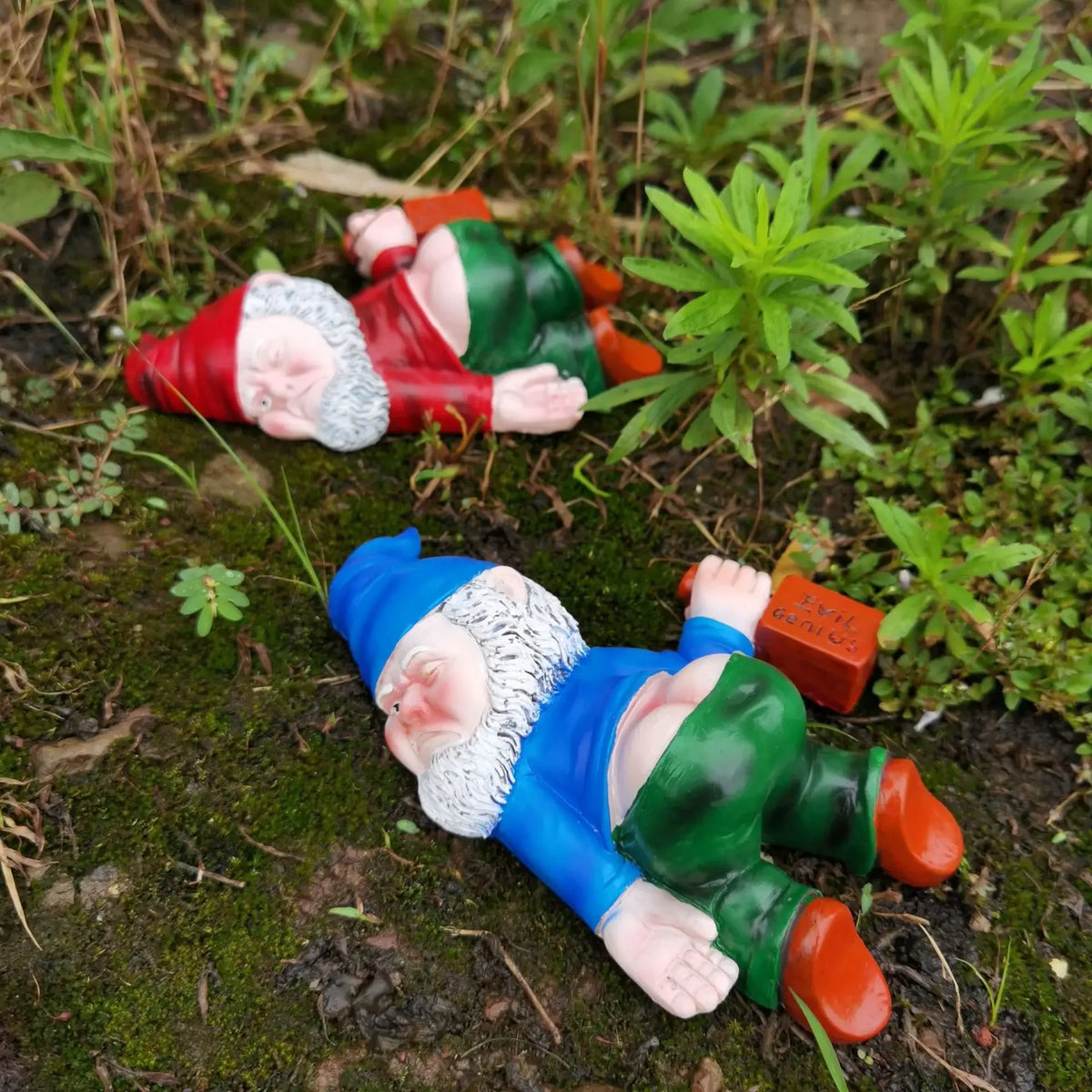statuettes lutins résine décoratives bleu vert rouge extérieures résistantes intempéries réaliste noël