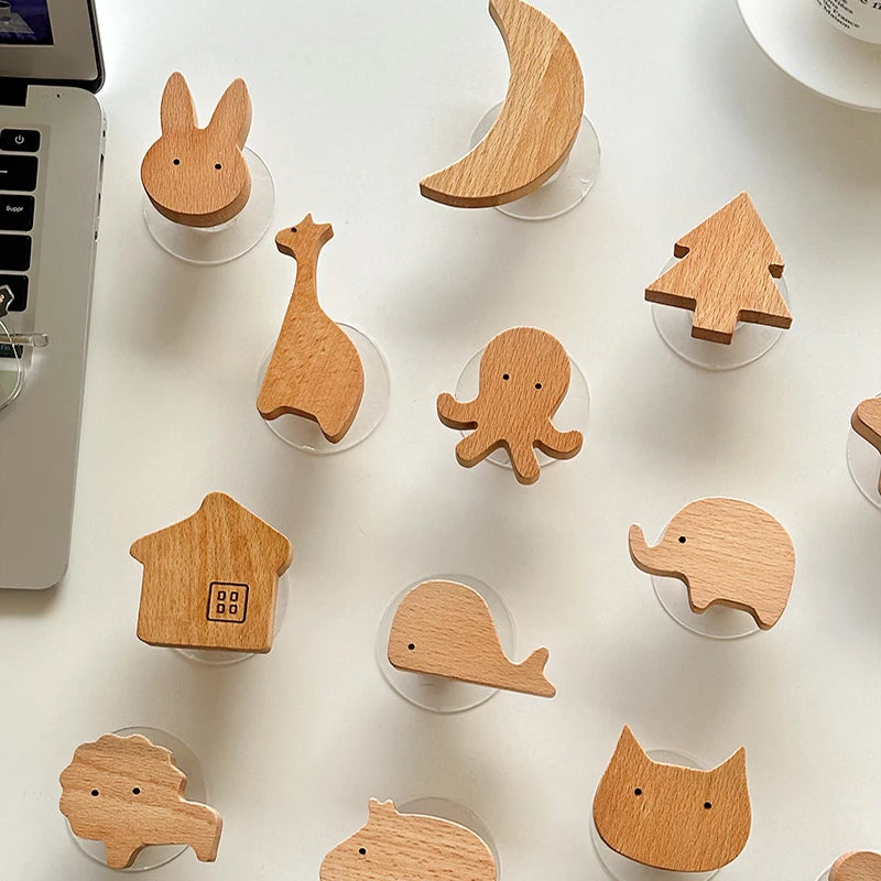 porte clés animal forme baleine maison arbre lune chat girafe hippo poisson lapin bois