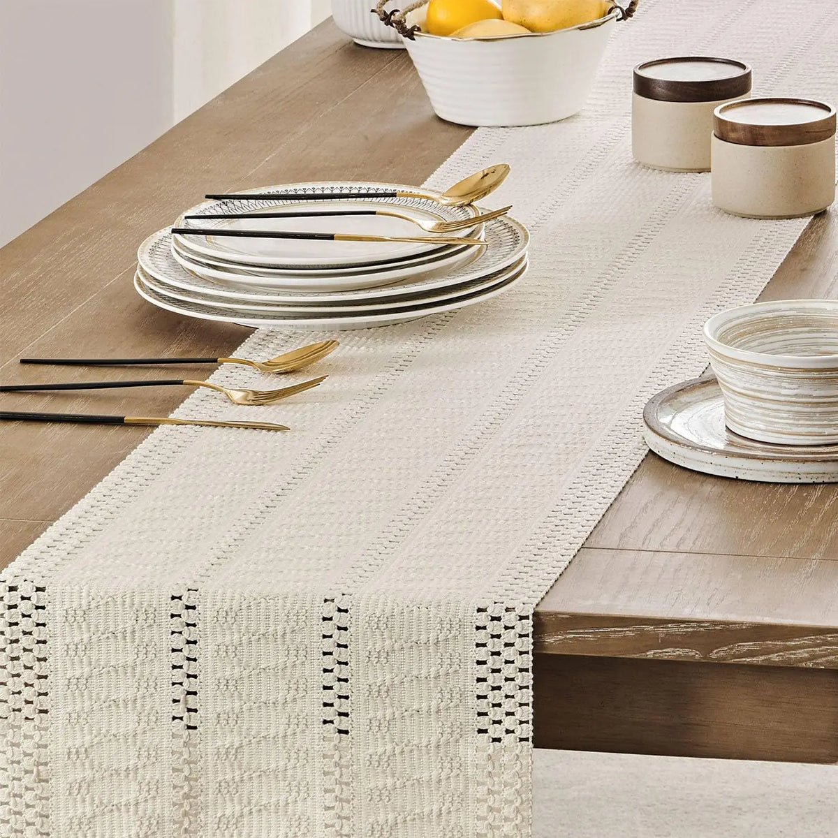 chemin table coton géométrique franges beige rustique décoration intérieure bohème farmhouse