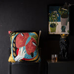 coussin abstrait brodé chats fleurs moderne linge coton bleu orange noir blanc vert marron