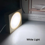 veilleuse led moderne base carrée bois naturel 10 cm câble usb interrupteur lumière blanche