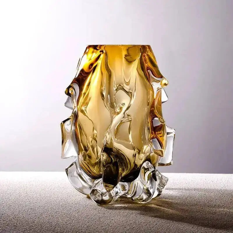 vase verre jaune ambré transparent moderne sculptural fleurs coupées lisintérieur chambre salon