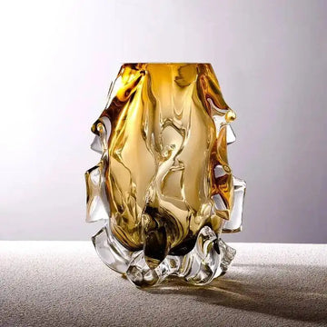 vase verre jaune ambré transparent moderne sculptural fleurs coupées lisintérieur chambre salon