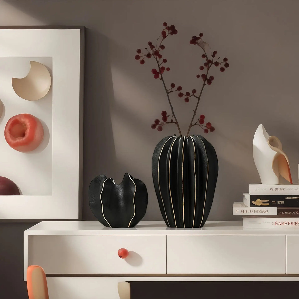 vases modernes noir blanc rayures dorées opaques terrarium décoration maison fleurs table