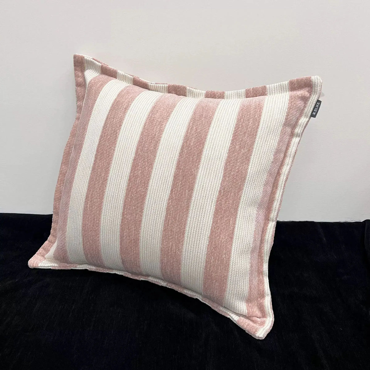 housses coussin polyester rayées beige marron modernes adhésives lit dimension 30x50cm 45x45cm decoration interieur