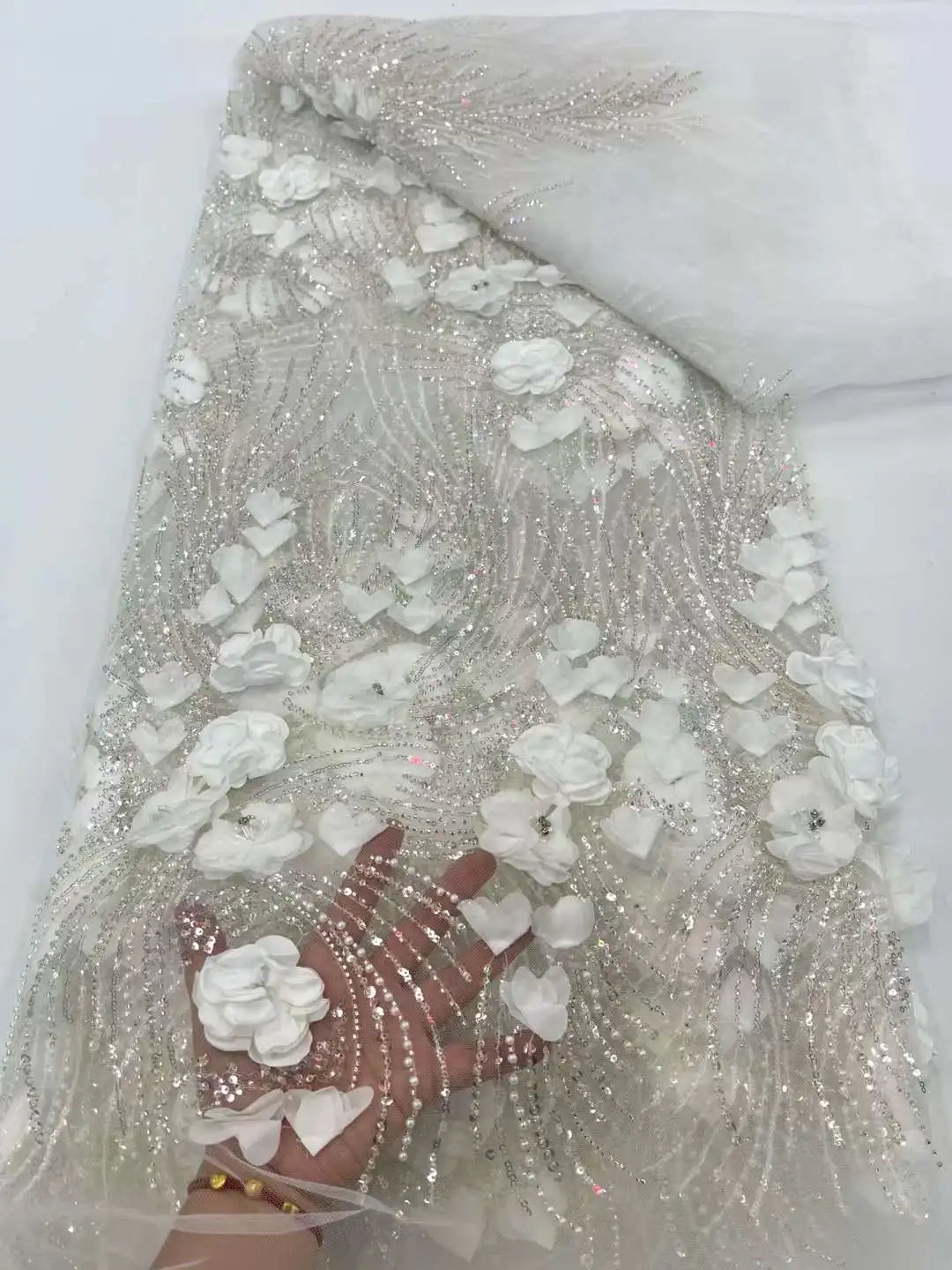 tissu décoratif polyester dentelle fleurs relief brillants élégant mariage soirée partie