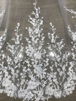 voile mariée blanc broderie florale transparente classique longueur cathédrale shoulder elbow waist hip