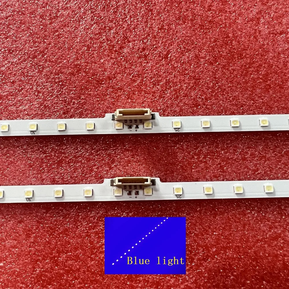 ruban led blanc rétroéclairage téléviseur samsung q60r aluminium connecteur lumière dorée moderne intérieur