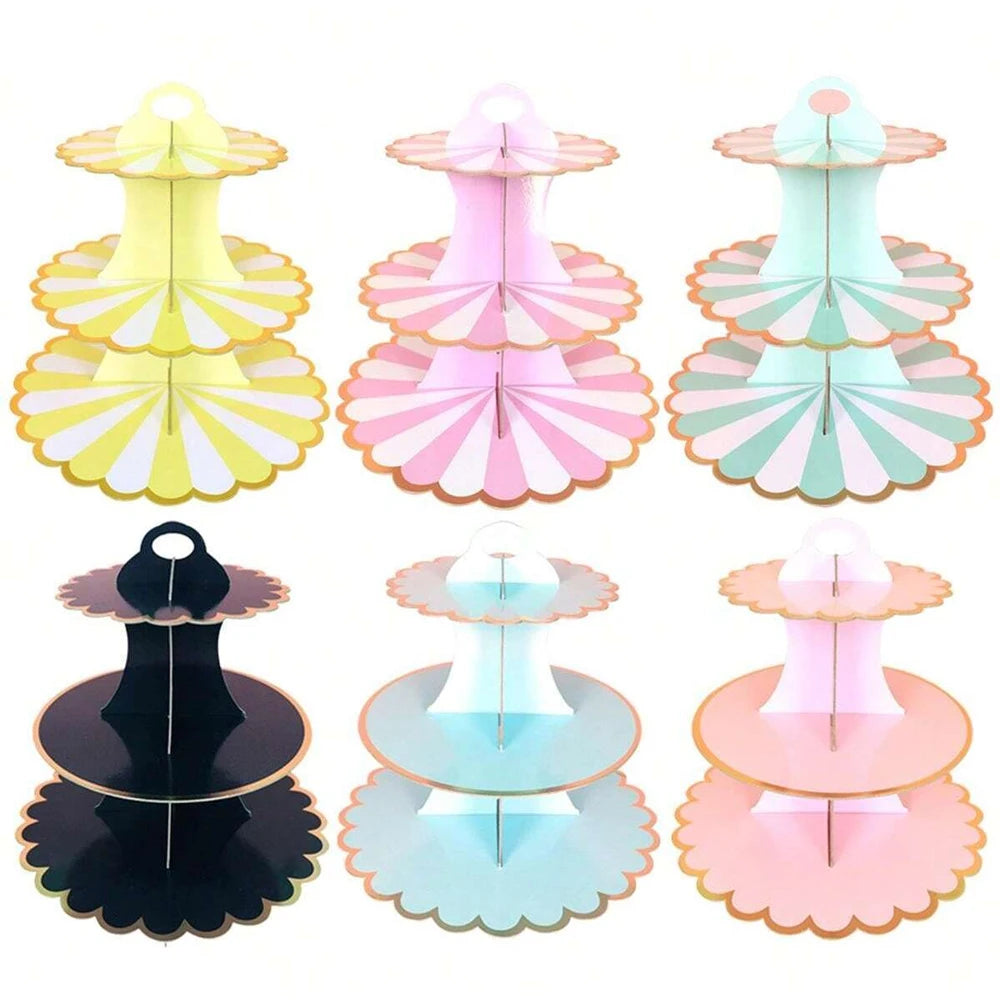 support gâteaux trois étages rayures horizontales jaune rose vert moderne anniversaire mariage événement festive