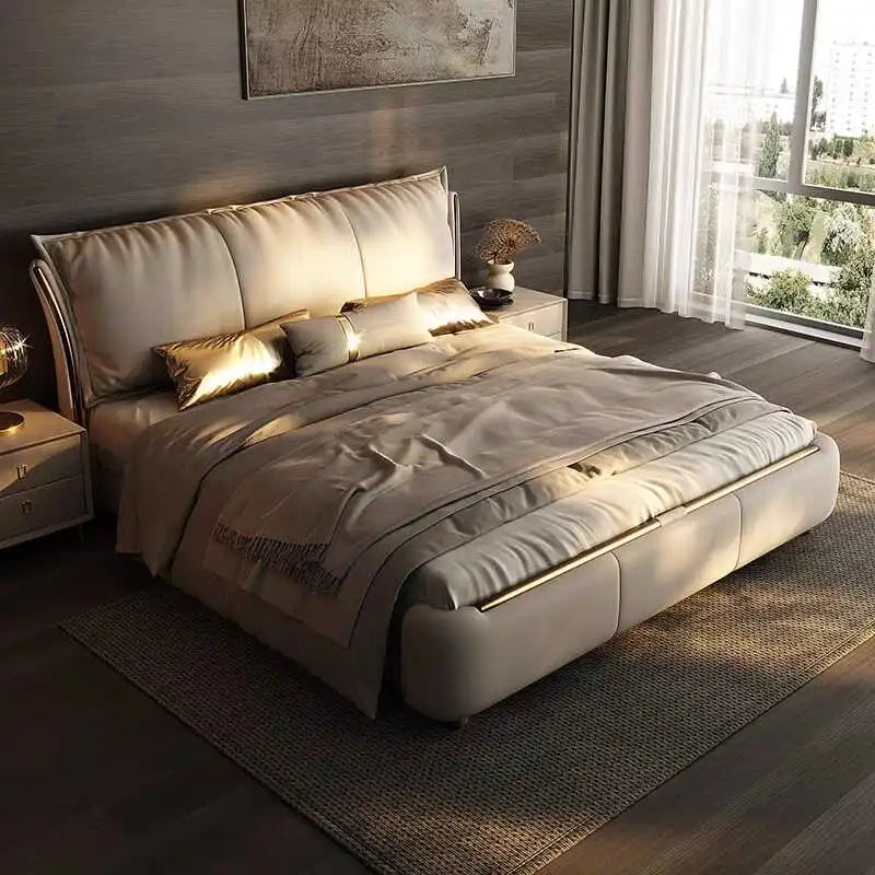 lit moderne beige clair bois pieds ronds oreillers draps couverture chambre coucher meubles maison