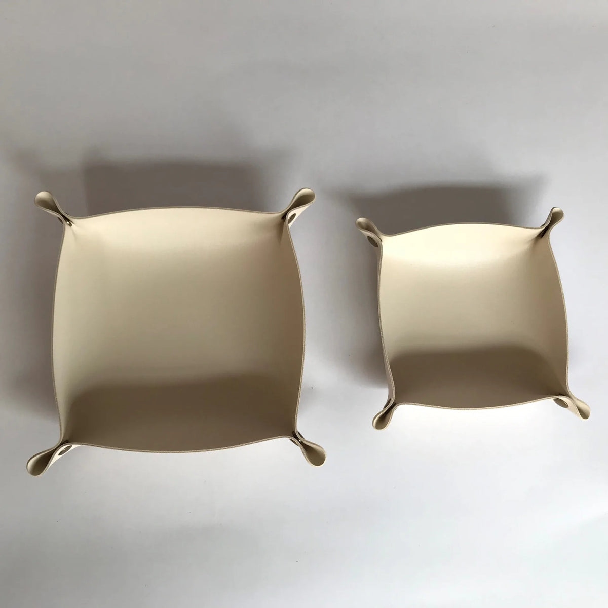 plateau rangement pliable simili cuir clés bijoux accessoires moderne