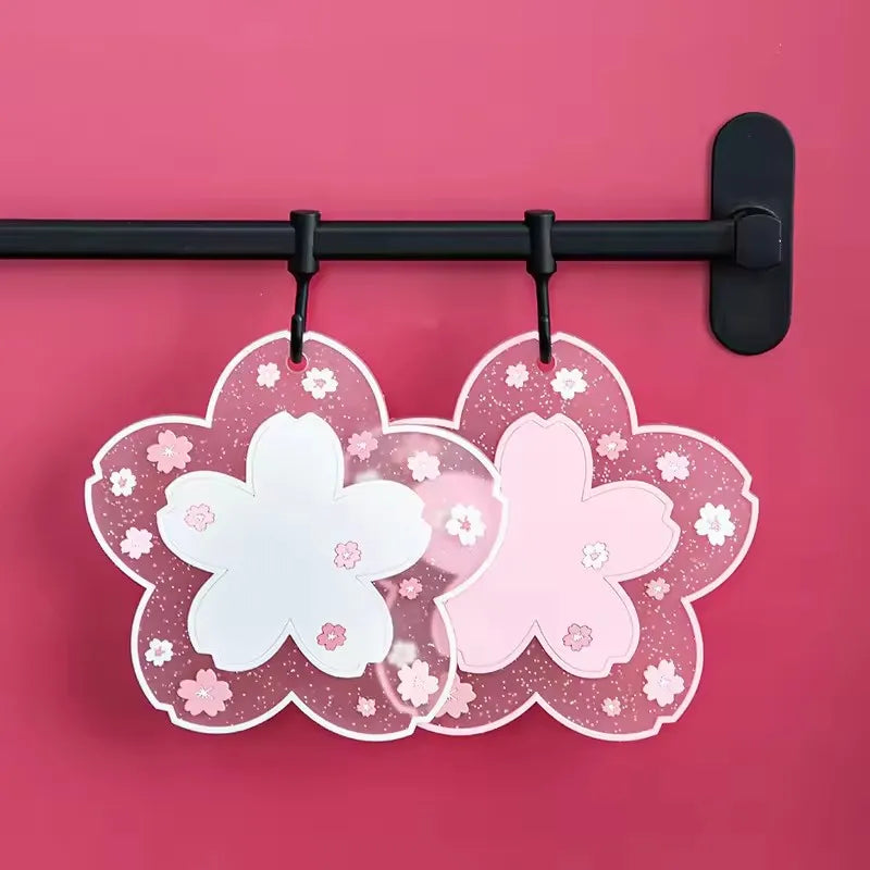 serviettes table moderne rose clair blancs fleurs paillettes translucides silicone anti dérapantes