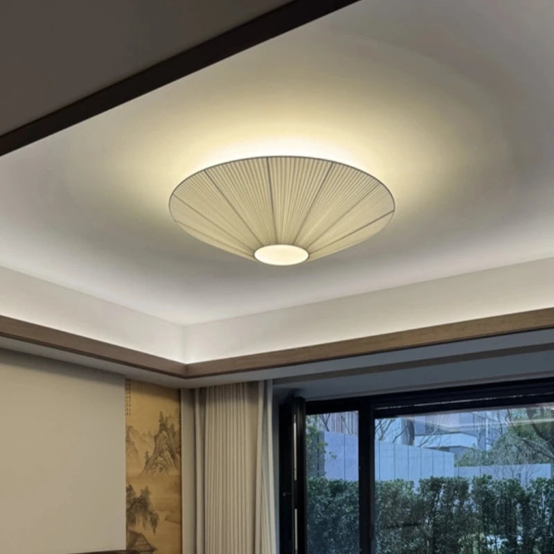 luminaire suspension moderne tissu beige rayures fines grande lampe salon salle manger