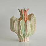 vase céramique abstrait artisanal rose vert orange marron bleu ondulé texturé sculptural