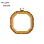 Cadre broderie bois marron texture naturelle classique boucle métallique hexagonal octogonal rectangle square