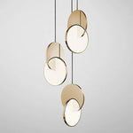 suspension lumineuse contemporaine dorée blanche métallique minimaliste salon chambre d'hôtel