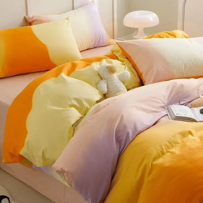 Housse de couette dégradée violette sur lit moderne