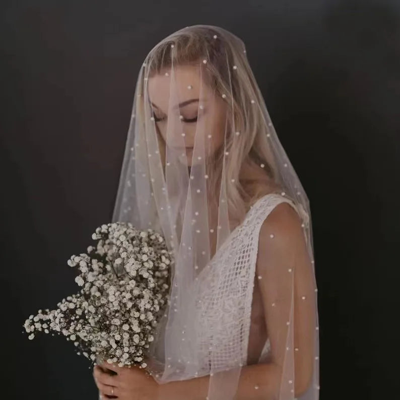 voile mariée blanc classique tulle translucide femme accessoire mariage peigne bouquet fleurs