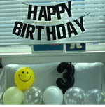 guirlande lettres anniversaire noir classique décoration fête happy birthday ballons assiettes gâteau