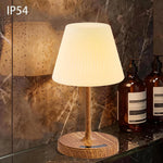 lampe table veilleuse led rechargeable blanc bois moderne abatjour plissé minimaliste base plate câble