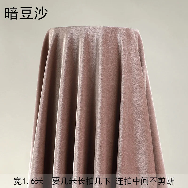 tissu velours polyester uni opaque moderne vert foncé vert clair noir rouge blanc resistant