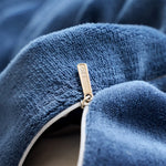 taies d'oreiller velours polyester bleu marine zip doré contemporain maison simple
