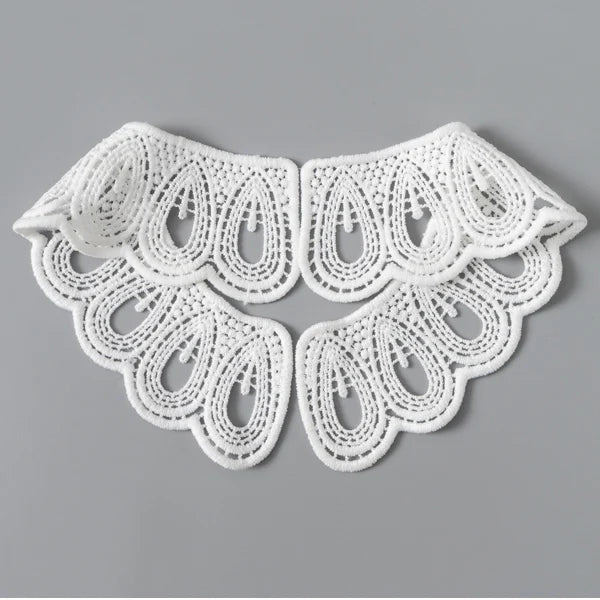 collier dentelle blanc noir ajouré classique élégant opaque accessoire mode tricot polyester coton