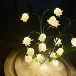 décoration chambre bouquet fleurs artificielles guirlande lumineuse base bois contemporaine saint valentin blanc vert