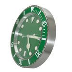 horloge murale plongée bleu vert rouge cadran lumineux aiguille quartz métal fixations