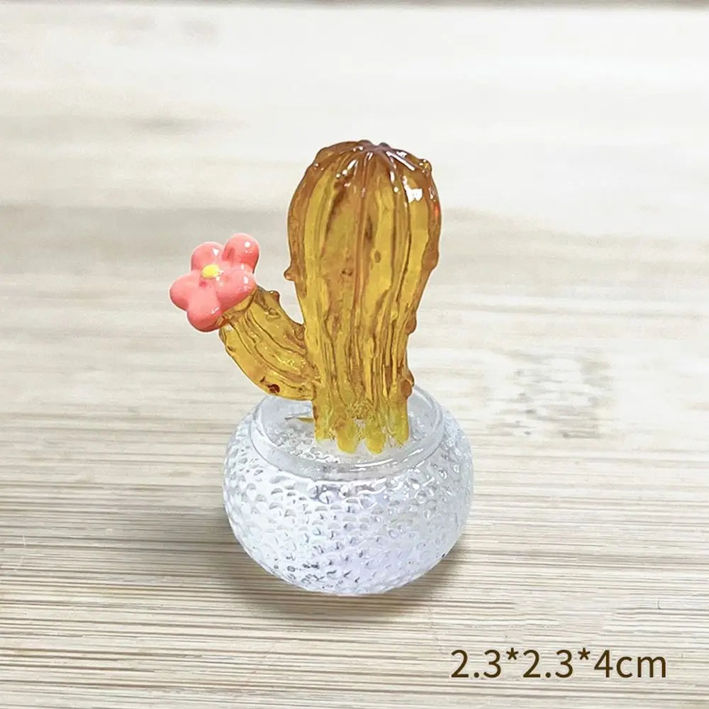 miniature cactus résine verte jaune rouge artisanale transparente décoration extérieure succulente