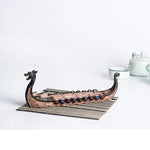 décor maison bateau viking résine bois sculpté détails dorés rétro nostalgie ornement diffusion parfum